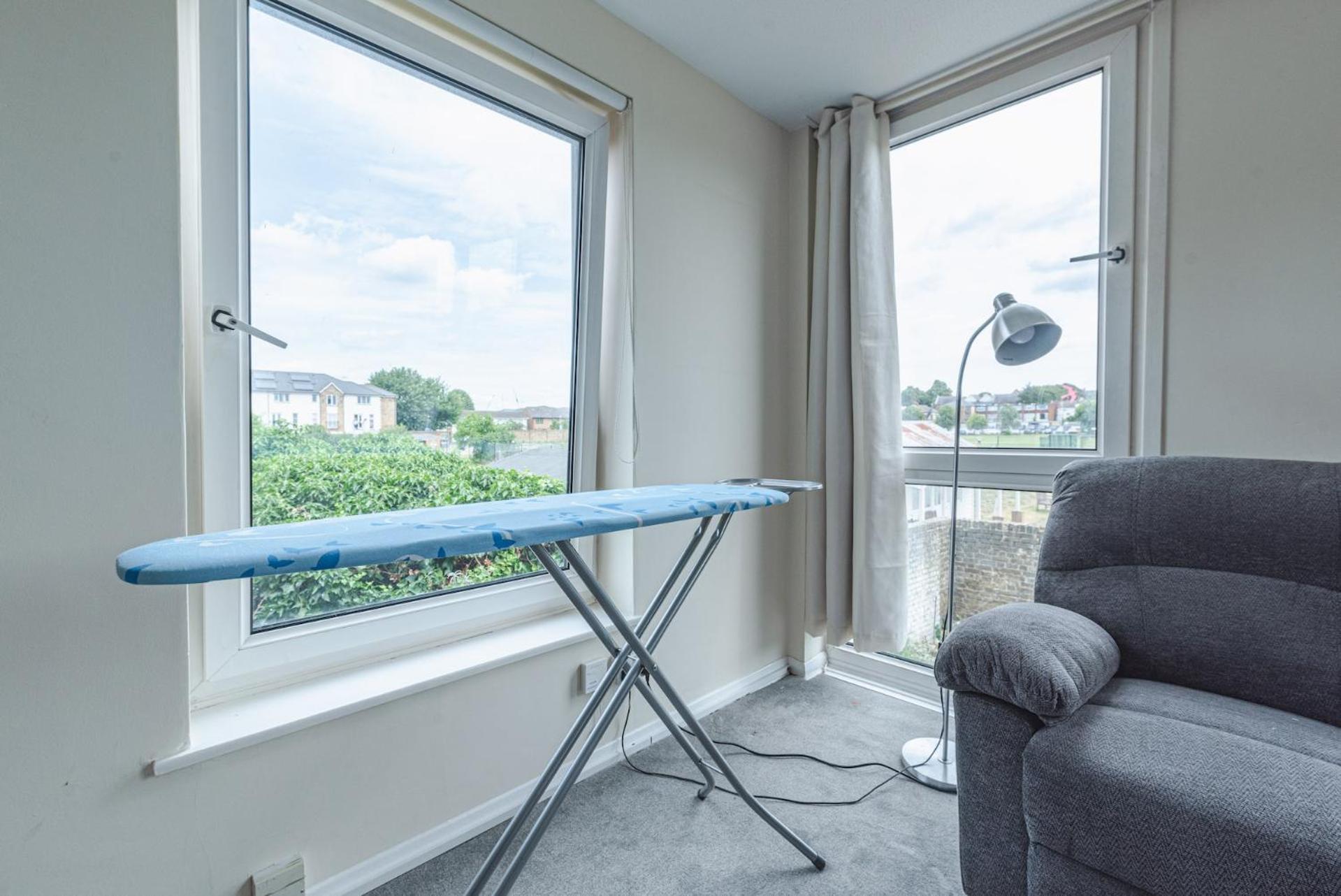 Professional House Appartement Gravesend Buitenkant foto